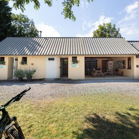 Tente Safari Lodge Ferme Carrique Tardets-Sorholus Buitenkant foto